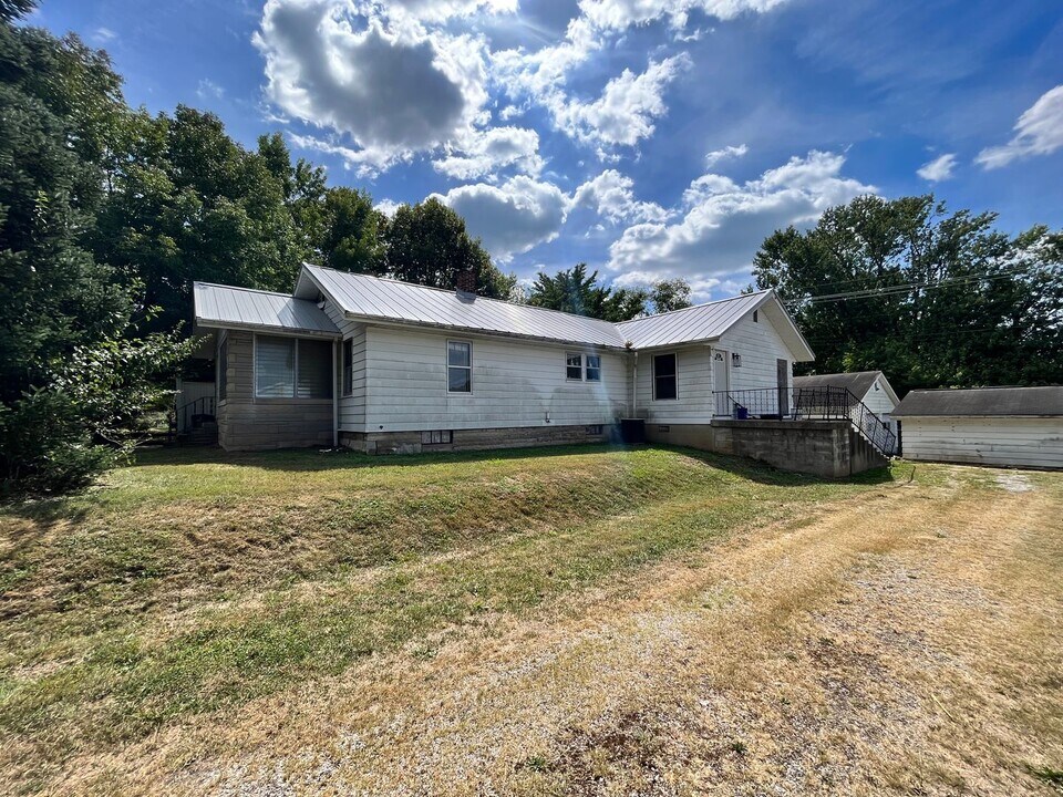 1414 S Lincoln St in Bloomington, IN - Building Photo