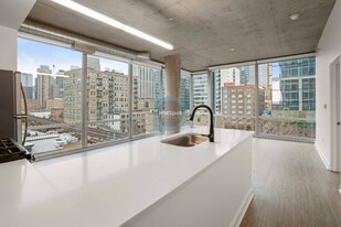 1409 S State St in Chicago, IL - Building Photo