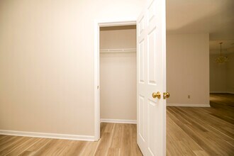 3617 Augusta Dr in Columbia, MO - Building Photo - Building Photo