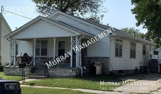 property at 725 N H St