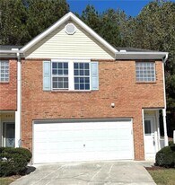 895 Brickleridge Ln SE in Mableton, GA - Building Photo