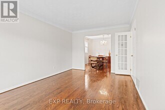 61 Dundee Crescent in Markham, ON - Building Photo - Building Photo