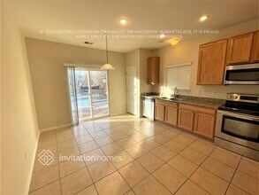 19736 E 58th Dr in Aurora, CO - Building Photo - Building Photo