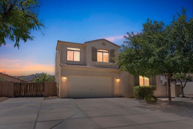 2127 W Harwell Rd. in Phoenix, AZ - Foto de edificio - Building Photo