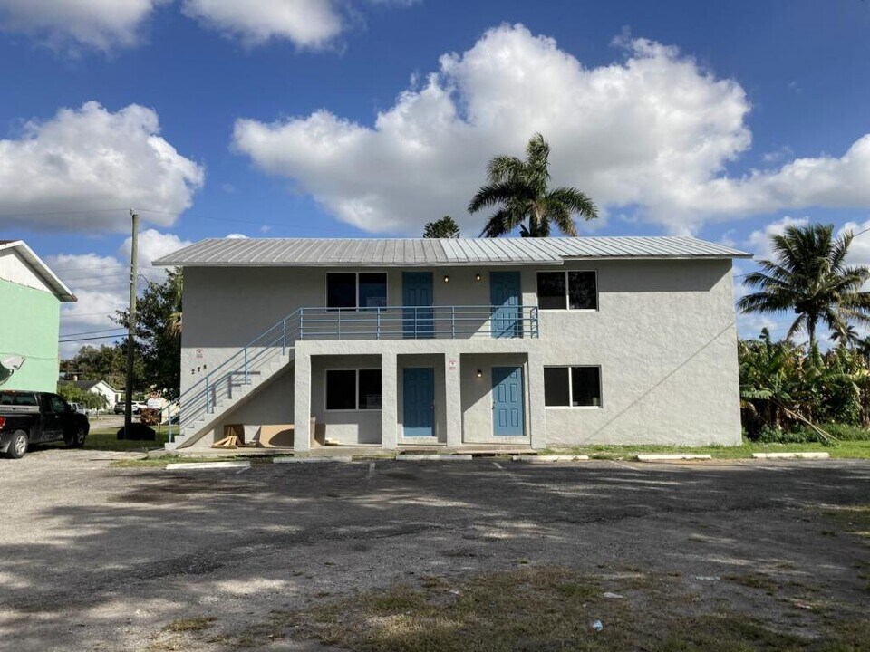 278 S Lake Ave in Pahokee, FL - Building Photo