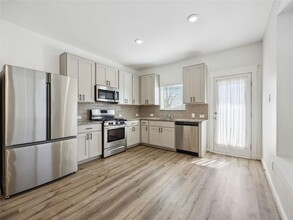 605 Fiery Skipper Dr in Pflugerville, TX - Building Photo - Building Photo