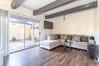 43647 Stanridge Ave in Lancaster, CA - Building Photo - Building Photo