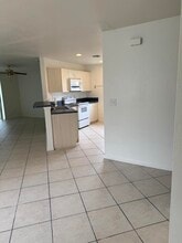1364 Climbing Rose Ln in West Palm Beach, FL - Building Photo - Building Photo