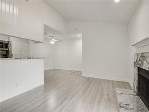 1200 Calico Ln in Arlington, TX - Building Photo - Building Photo