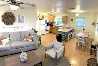 215 Pompano Ln in Surfside Beach, TX - Building Photo - Building Photo