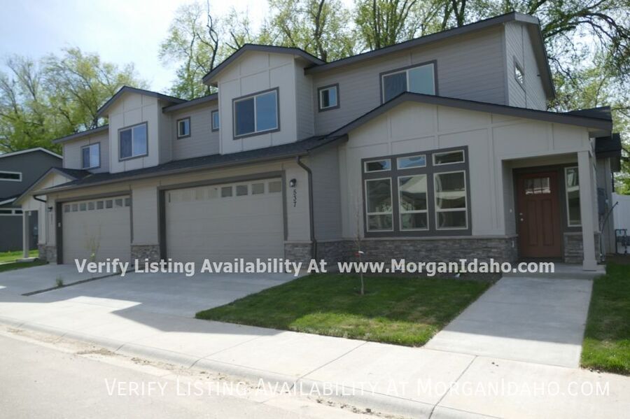537 N Escalade Pl in Nampa, ID - Building Photo