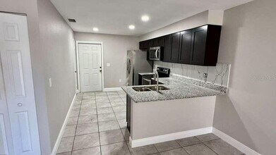 249 Century Blvd in Auburndale, FL - Building Photo - Building Photo