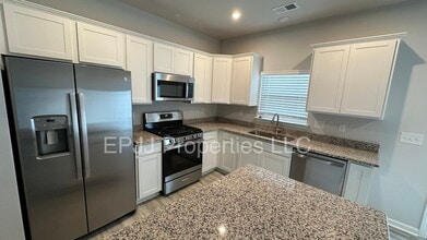 141 Randwick Ln in Greer, SC - Building Photo - Building Photo