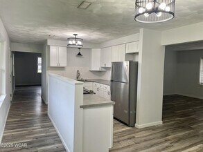 4701 W Elm St in Lima, OH - Building Photo - Building Photo