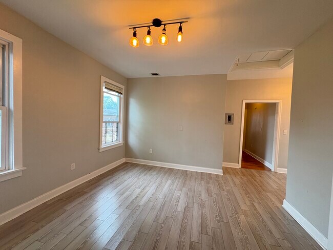 226 N Park St, Unit 2 in East Orange, NJ - Building Photo - Building Photo