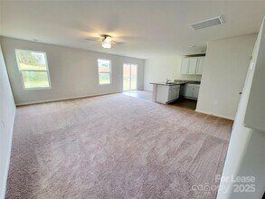 3023 Trailblazer St in Charlotte, NC - Foto de edificio - Building Photo