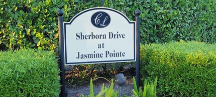 5620 Sherborn Dr in Naples, FL - Building Photo - Building Photo
