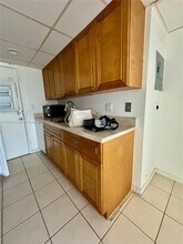 18111 NW 68th Ave in Hialeah, FL - Building Photo - Building Photo