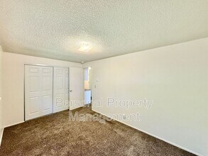 13715 SE 20th Cir in Vancouver, WA - Building Photo - Building Photo