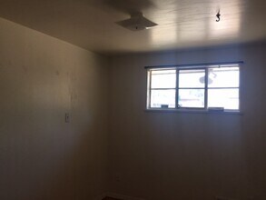 1255 Yates St in Denver, CO - Building Photo - Building Photo