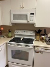 6976 SW 39th St, Unit G205 in Davie, FL - Building Photo - Building Photo