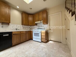 138 17th St in Pacific Grove, CA - Building Photo - Building Photo