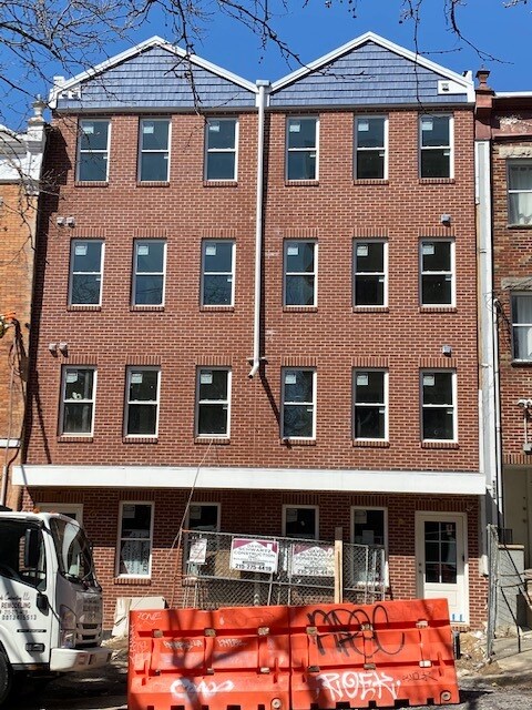 112 S 43rd St, Unit 2 Photo