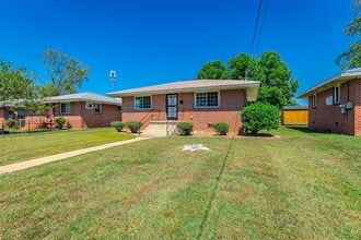 1609 E 26th St in Chattanooga, TN - Building Photo - Building Photo