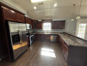 215 Mancy Garrason Loop in Ludowici, GA - Building Photo - Building Photo