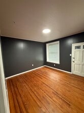 56 S Pershing Ave, Unit Unit B in York, PA - Building Photo - Building Photo