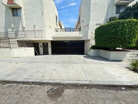 4633 Vermont Pl, Unit 205 in Los Angeles, CA - Building Photo