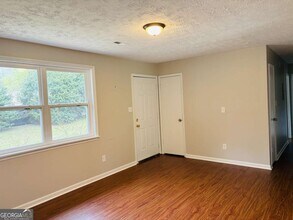 42 Westgate Park Ln in Newnan, GA - Building Photo - Building Photo