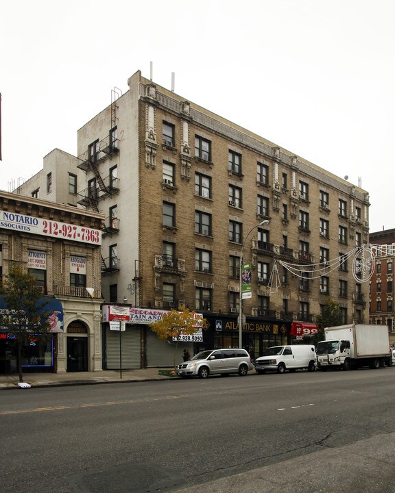 4240-4248 Broadway in New York, NY - Building Photo