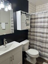 709 W Gruenwald Ave-Unit -709 in Oshkosh, WI - Building Photo - Building Photo