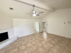 10715 Sagewillow Ln in Houston, TX - Building Photo - Building Photo