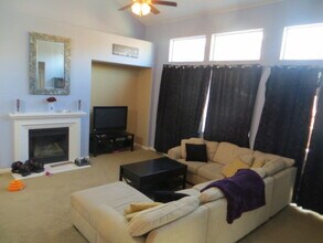 837 Lemieux Ln in Clovis, CA - Building Photo - Building Photo