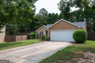 3100 Pebble Creek Ln, Unit 3601-102 in College Park, GA - Building Photo - Building Photo