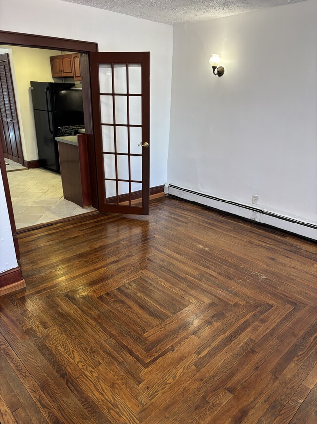 153 Grand St, Unit Garden