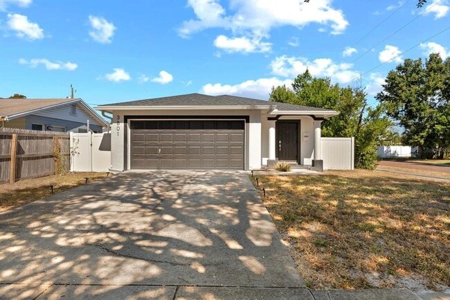 3801 1st Ave N in St. Petersburg, FL - Building Photo - Building Photo