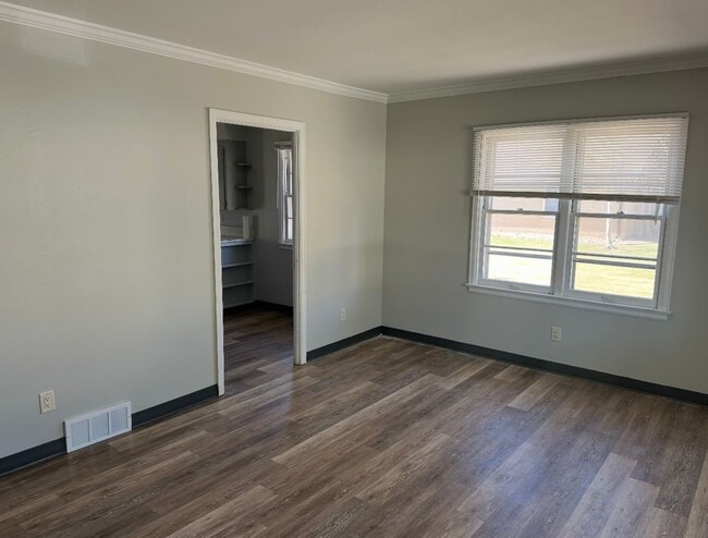 property at 409 E Bismark Rd