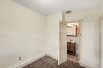 4111 Haines Rd N in St. Petersburg, FL - Building Photo - Building Photo