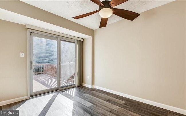 2554 Summers Ridge Dr in Odenton, MD - Building Photo - Building Photo