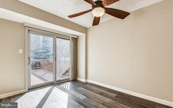2554 Summers Ridge Dr in Odenton, MD - Building Photo - Building Photo
