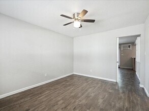 2322 Dunlavy St in Houston, TX - Building Photo - Building Photo