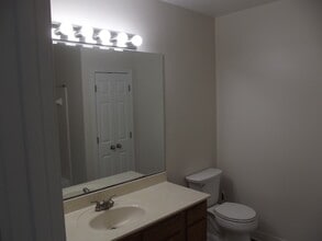 906 E Chestnut St in Louisville, KY - Building Photo - Building Photo