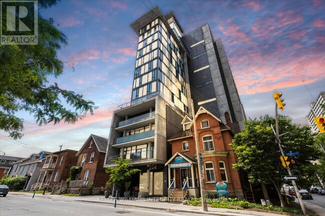 224-1224 Lyon St. N in Ottawa, ON - Building Photo - Building Photo