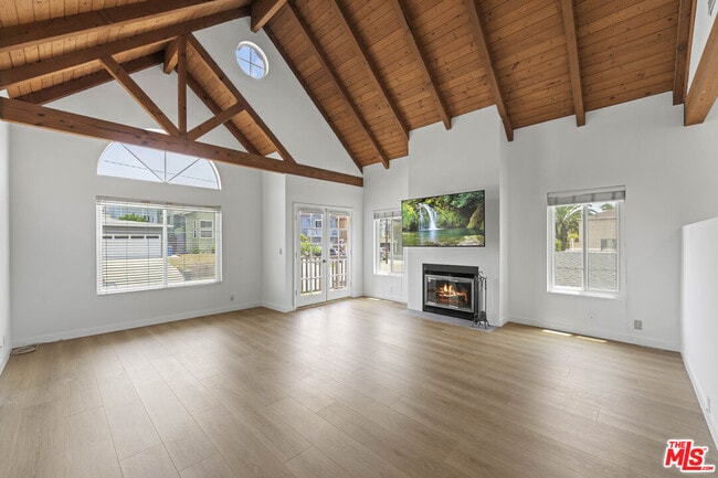 property at 1711 Goodman Ave