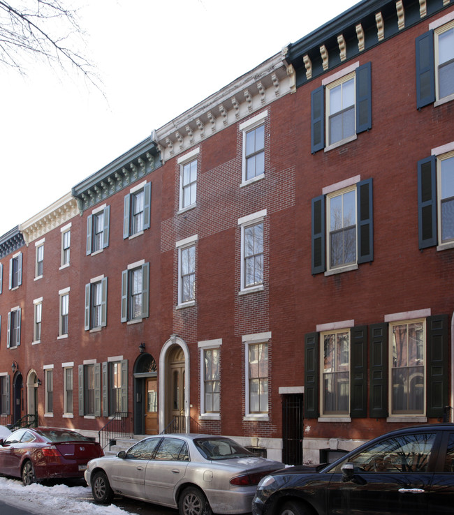 1710 Wallace St in Philadelphia, PA - Building Photo - Building Photo