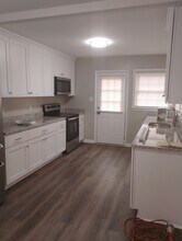 22 Glendale Rd in Newport News, VA - Building Photo - Building Photo