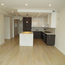 5 Renaissance Square in White Plains, NY - Building Photo - Building Photo